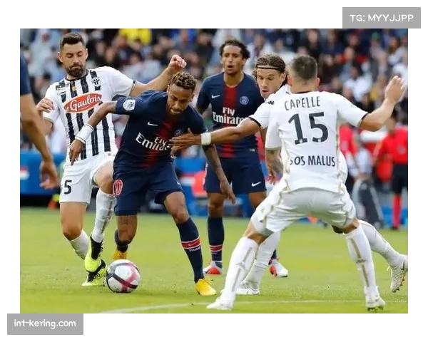 数据预测:历史交锋占优,巴黎圣日耳曼主场对阵洛里昂胜率超八成